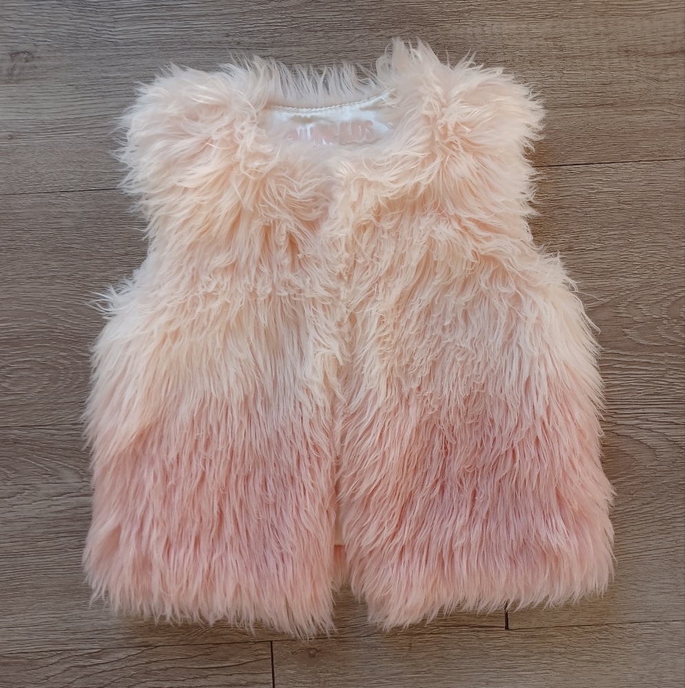 Oshkosh Genuine Kids Faux Fur Pink Ombre Vest